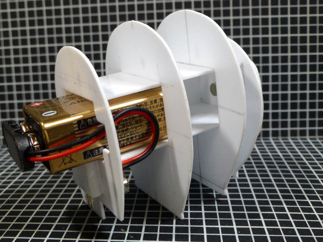電池の収納状態.jpg